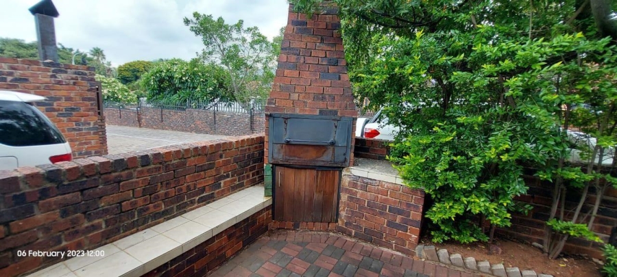 2 Bedroom Property for Sale in Geelhoutpark North West